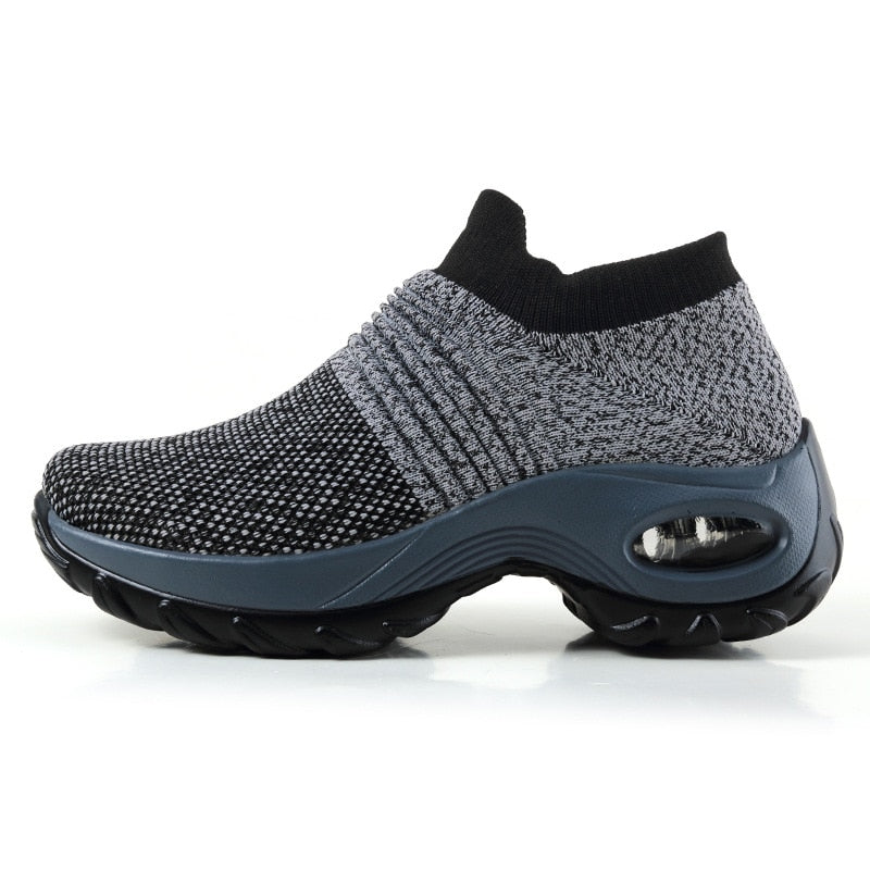 Women Slip-on Sneakers. Breathable, Mesh, Casual, Platform Shoes