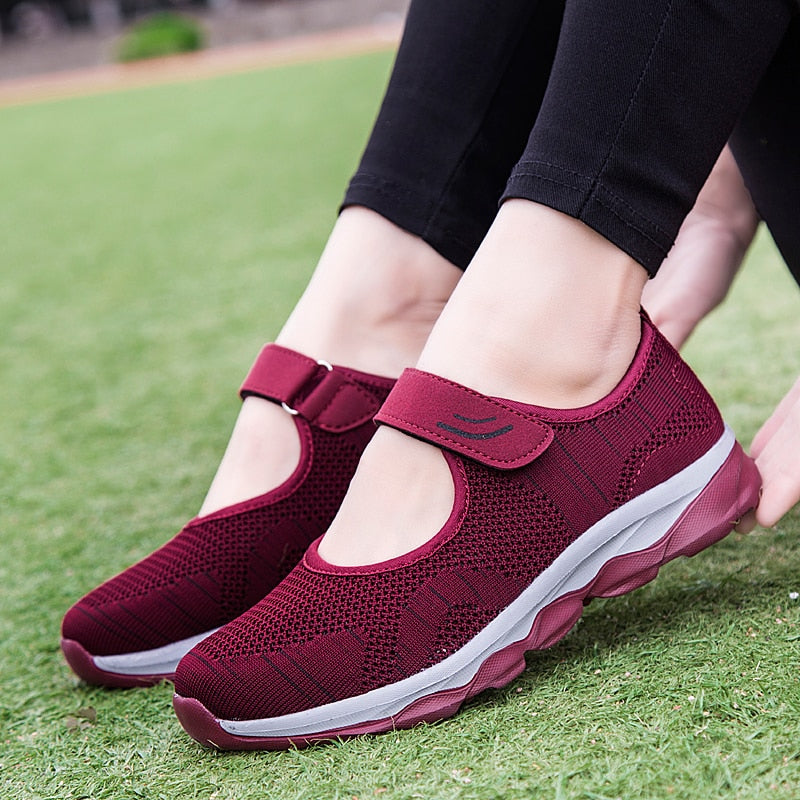 Women Fashion Flat Platform Shoes. Breathable, Mesh, Casual Sneakers