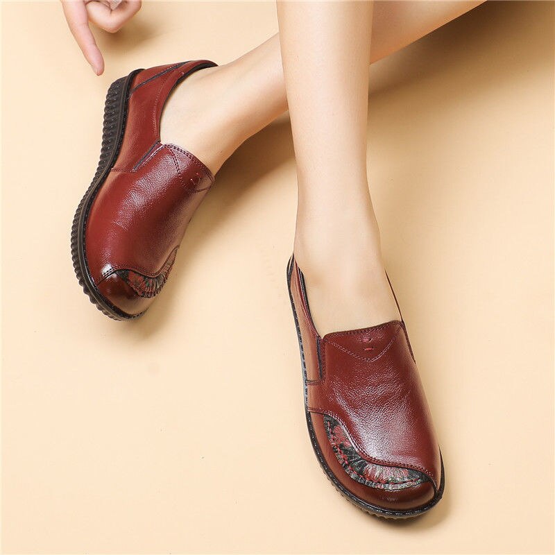 Vintage Genuine Leather Retro Flats Loafers Women Shoes With Floral Print