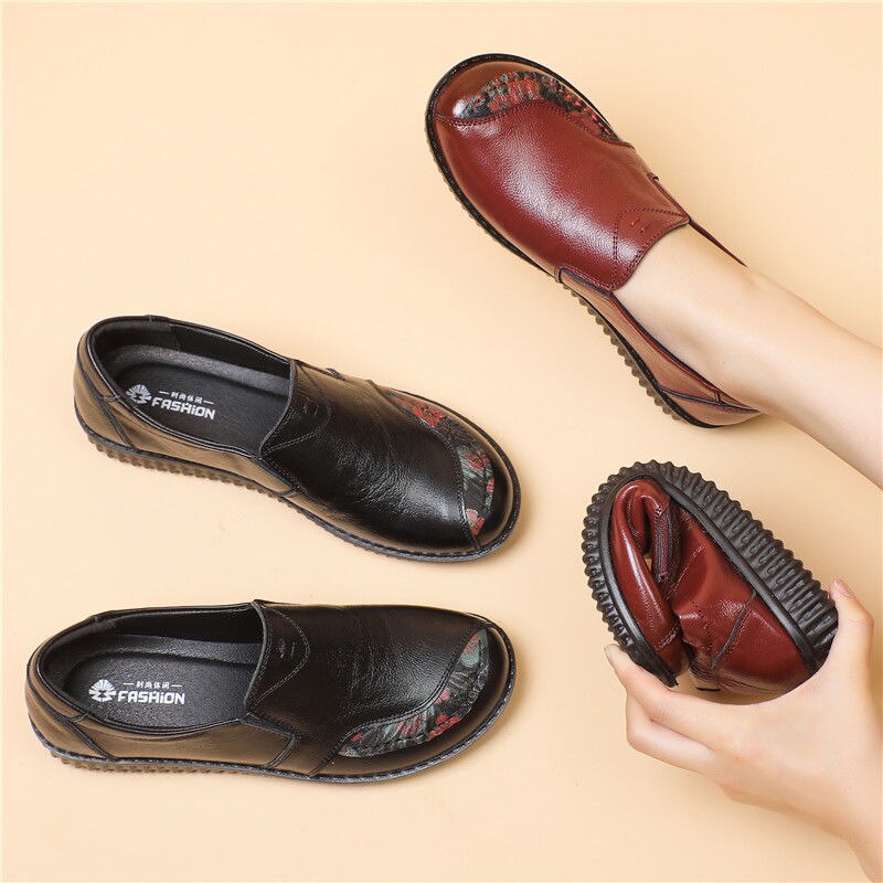 Vintage Genuine Leather Retro Flats Loafers Women Shoes With Floral Print