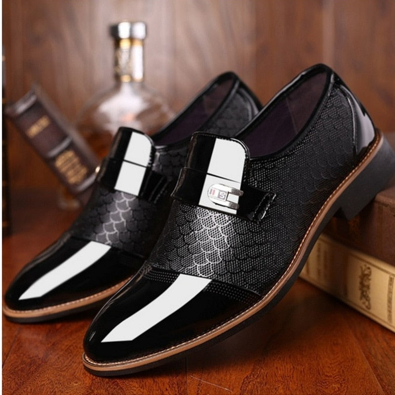 Men's Leather Embossing Classic Dress Shoes